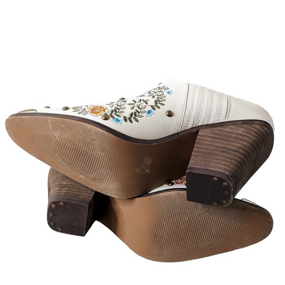 Comfort EST. 1946 Cream Pointed Toe Embroidered Western Mules Size 9M - Picture 5 of 9